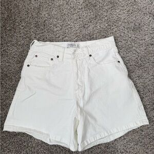 Abercrombie & Fitch Women's Curve Love White Jean Shorts